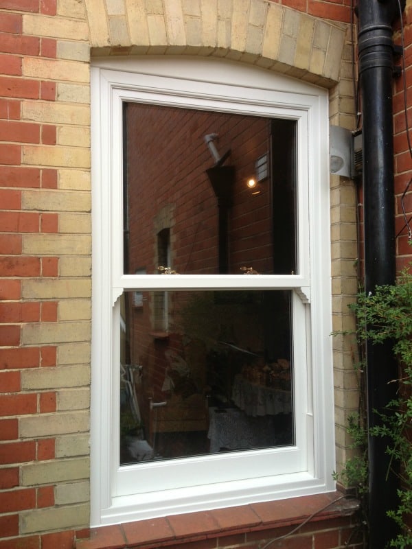 uPVC vertical sliding windows